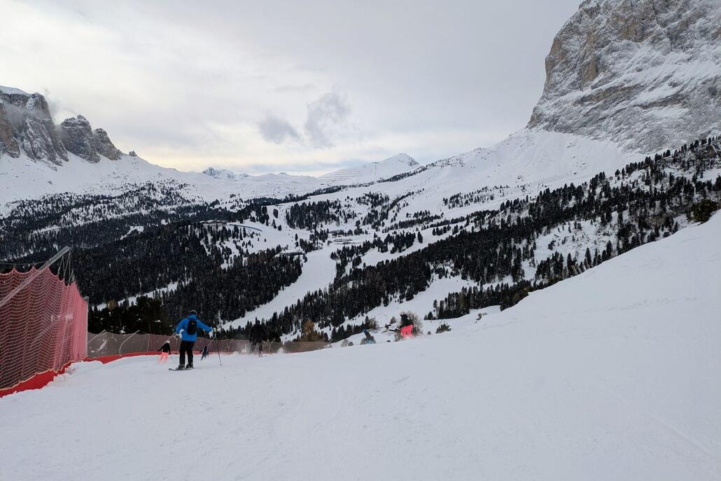 Ciampinoi Nr. (weiß ich immer nicht) mit Blick zum Piz Sella und Saslong Gebiet.