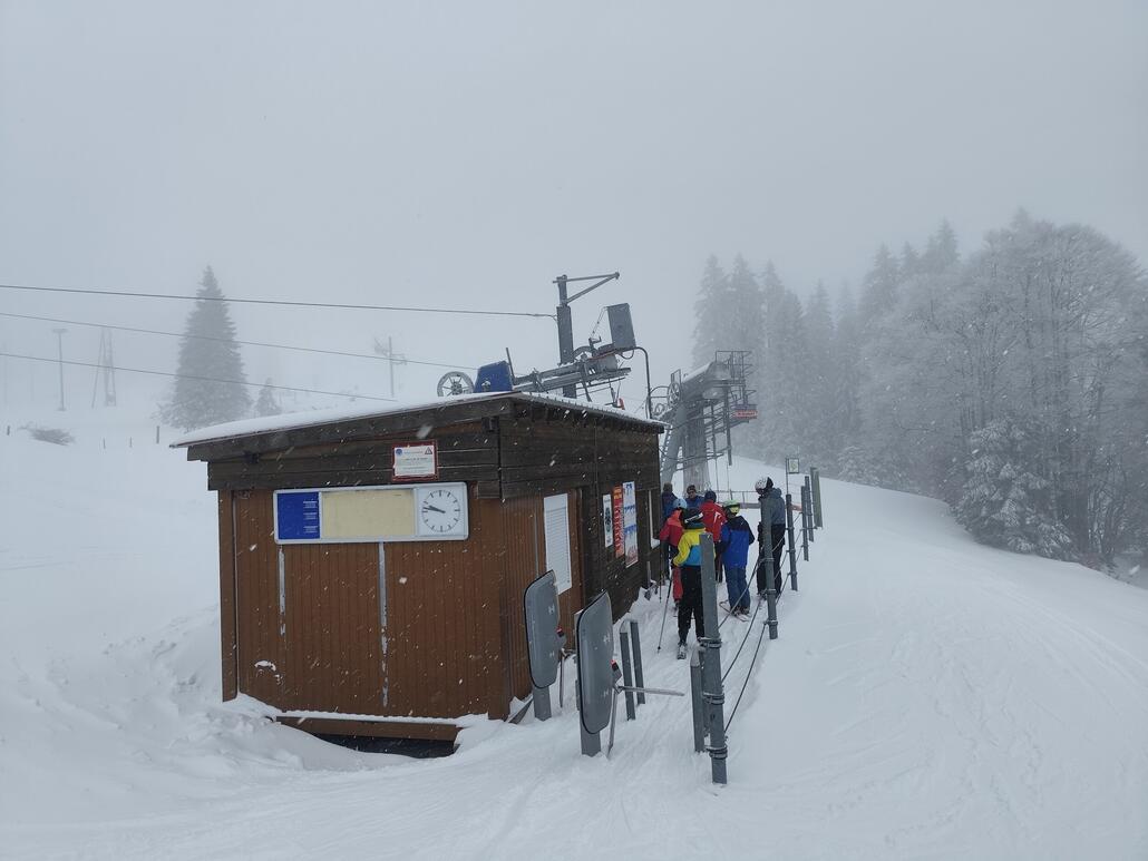 Talstation der beiden relativ sanften Katapult-Skilifte..