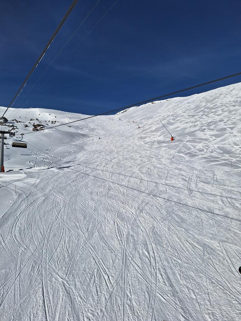 Rote Piste 7 - Martegnas