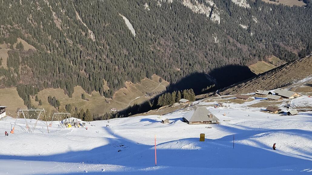 Technisch beschneite Pisten in super Zustand trotz des Schneemangels