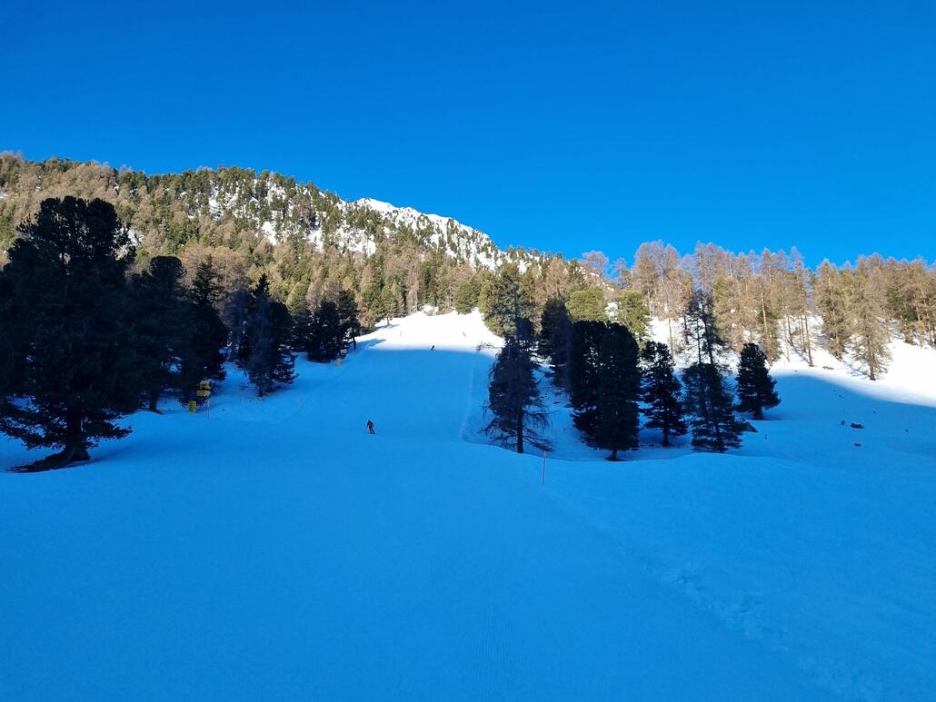Unten ist es immer 2 Sekunden Blindflug beim Übergang aus der Sonne in den Schatten