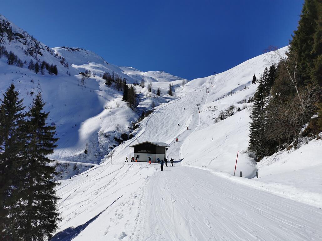 12. Bereits am Seekarlift.