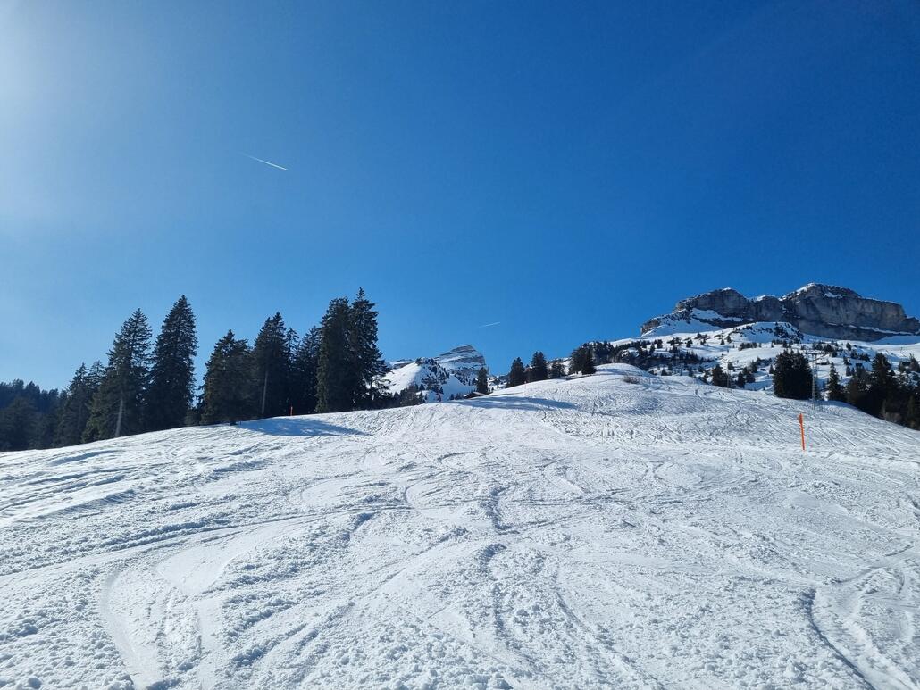 Am Solepraz wie üblich keine Menschenseele und feinster Slush