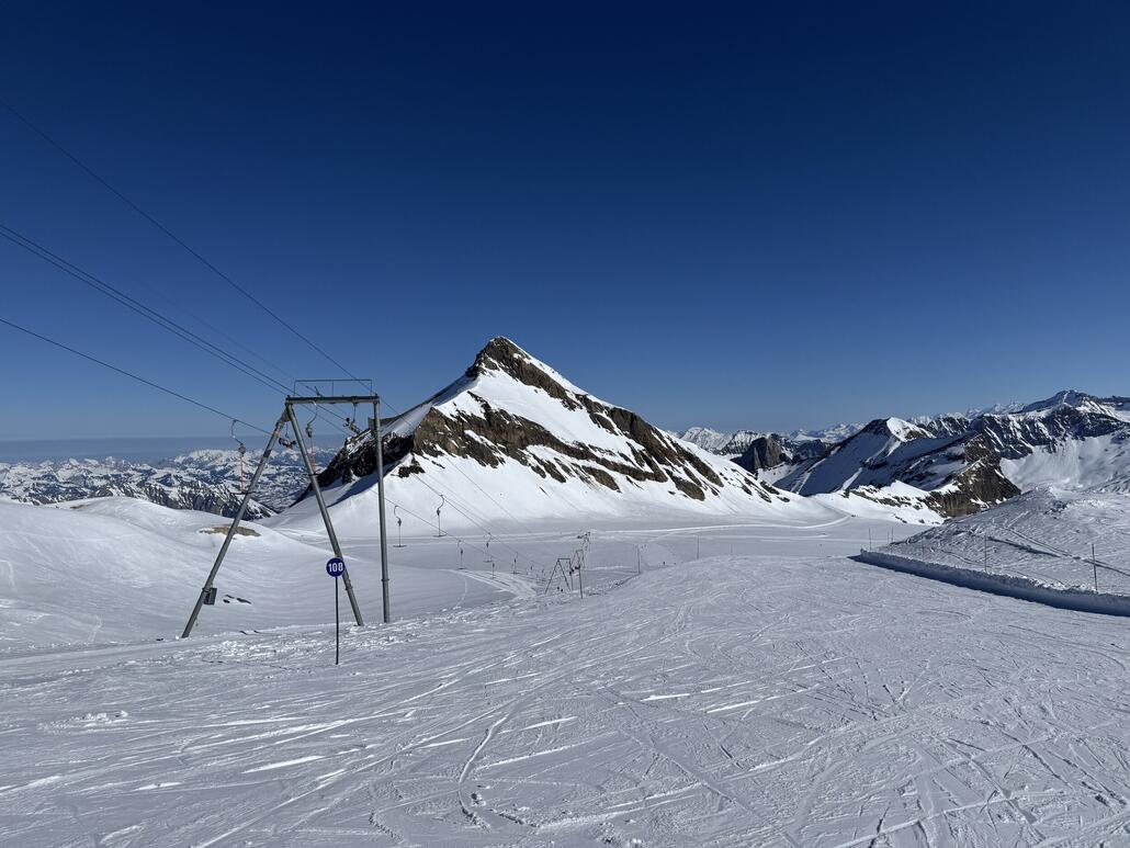 IMG_2994.jpeg (935.88 KiB) 693 mal betrachtet Willkommen im Kanton Wallis