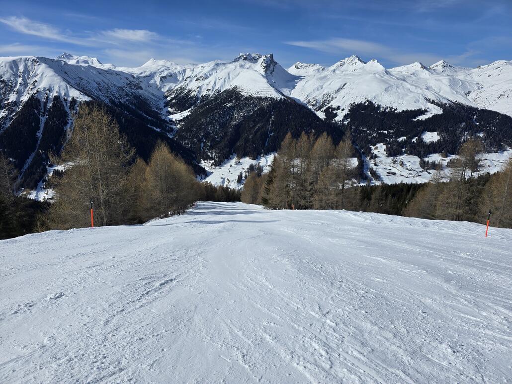 Oberer Teil der Brand-Talabfahrt. Mit gefrohrenen Sulzbuckel nicht ganz leicht zu fahren.