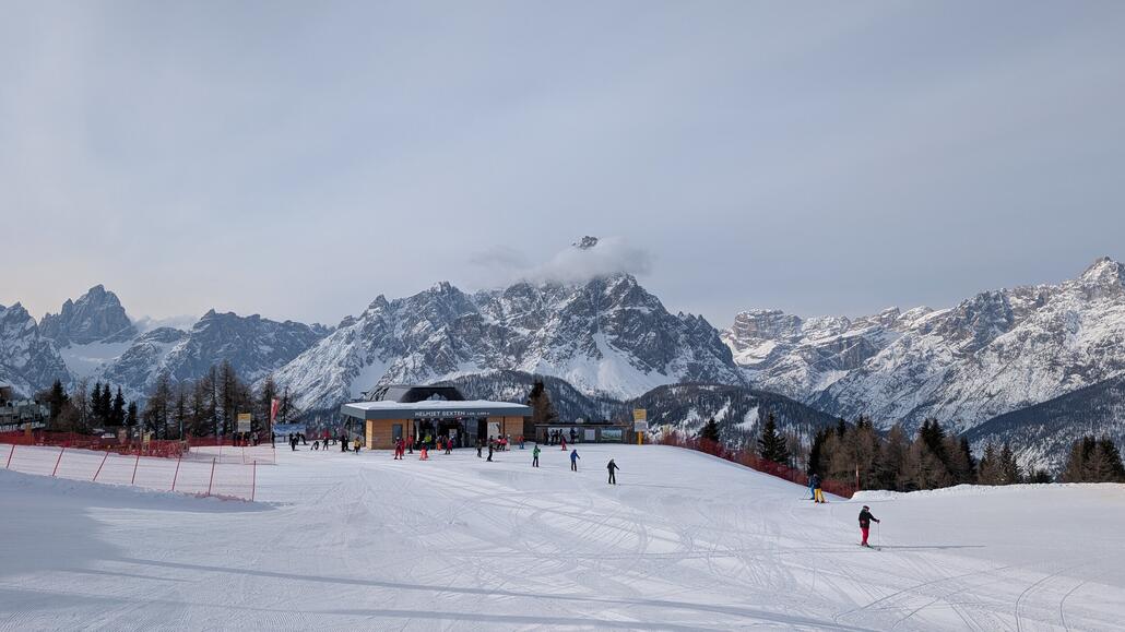 Toles Panorama an der Helm Bergstation!