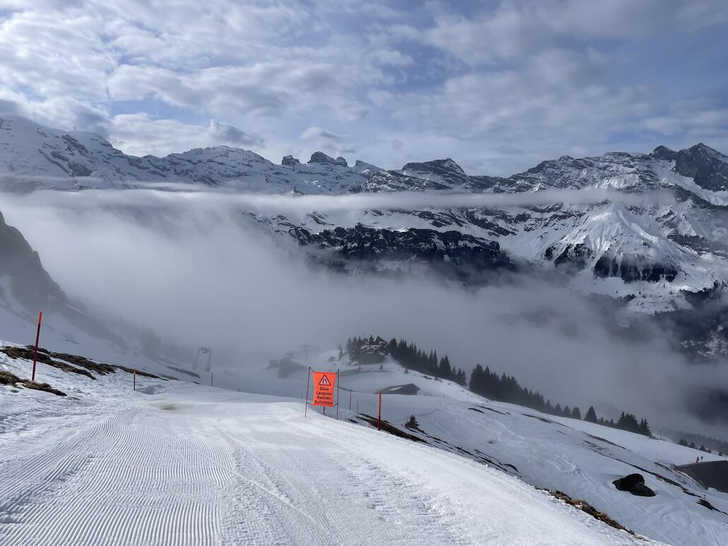 Gut zu sehen die Nebelgrenze bis vor kurzem
