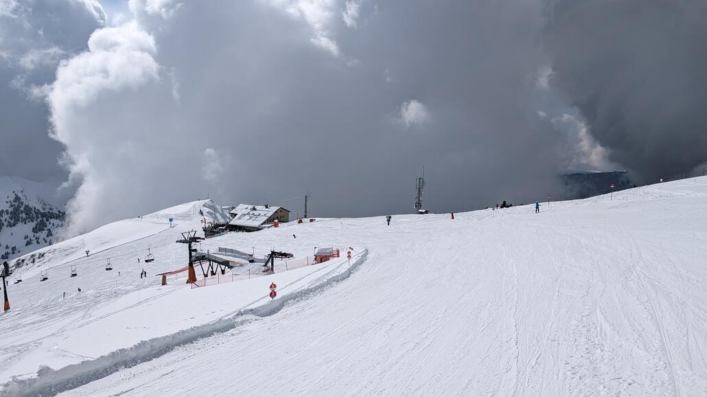 Die Abfahrt zur Pendelbahn lasse ich heute aus, da reicht wahrscheinlich die Zeit nicht mehr