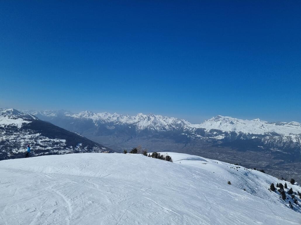 20260304_125812.jpg (823.68 KiB) 752 mal betrachtet Standardblick nach West nach Ankunft mit dem Planards zum Combe Bereich.