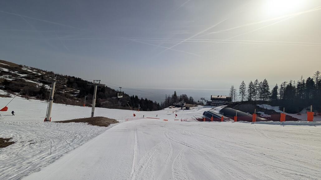 Abfahrt auf der Südseite in Richtung Genfer See