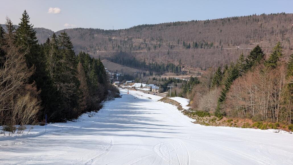 Der Schlusshang ist allerdings richtig schön, und um 14 Uhr immer noch perfekt präpariert unglaublich!
