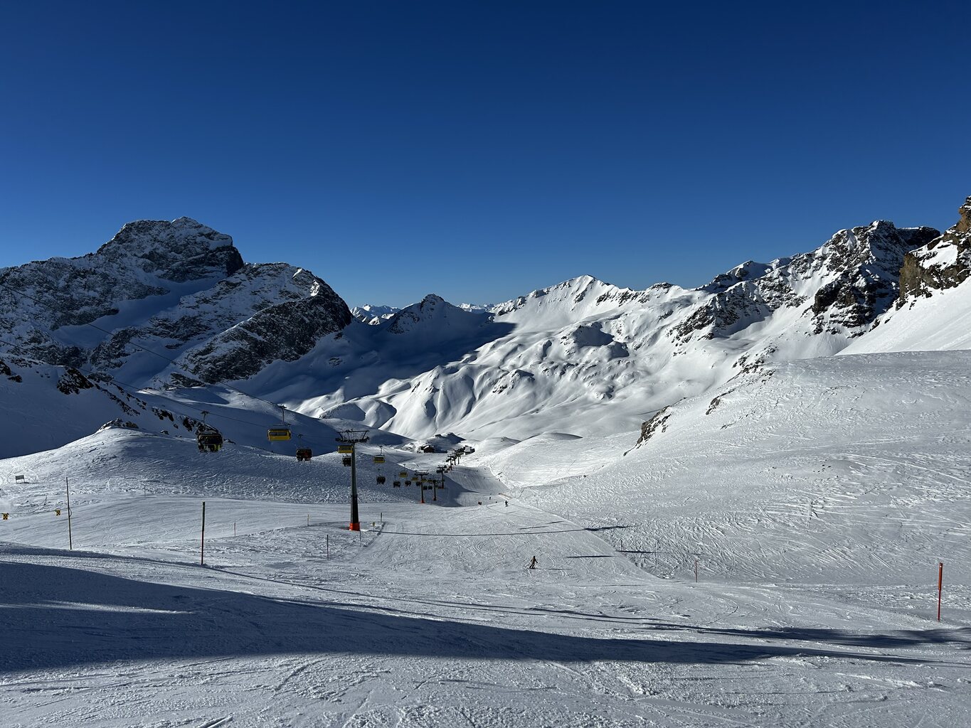 Auch Lej de la Pesch war deutlich mehr los als am Tag zuvor.