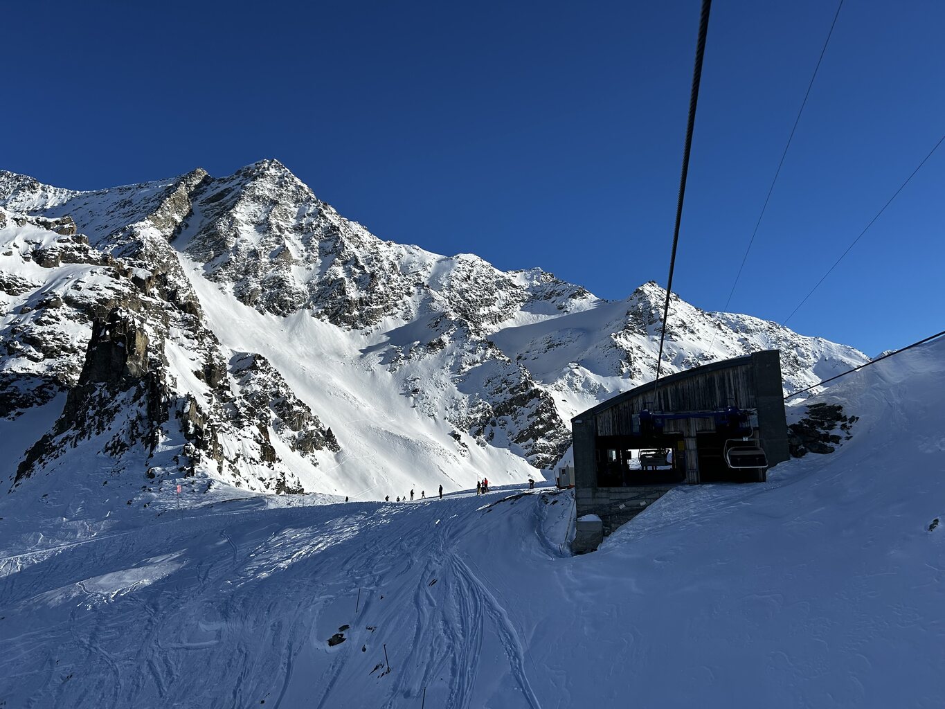 Tolle Bergwelt an der Furtschellas Bergstation