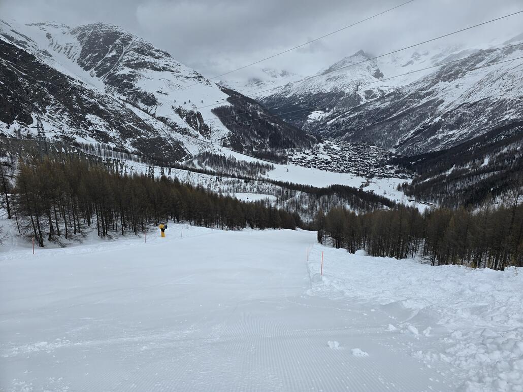 Erste Abfahrt auf der Piste Sperwerzucht