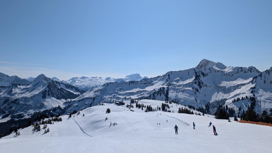 Blick zur Oberdamüls Sesselbahn