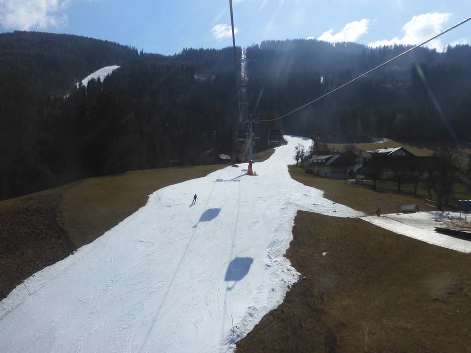 Bergfahrt mit der 10EUB Hössbahn