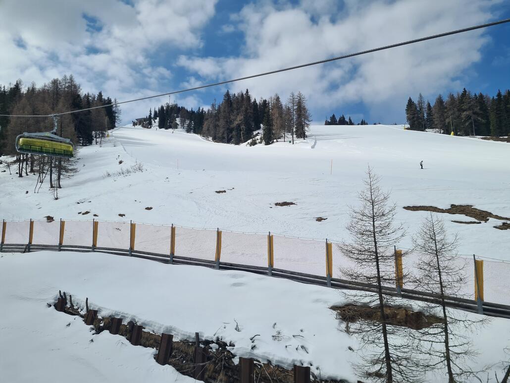 Burgstallalm. Die war perfekt präpariert und komplett leer.