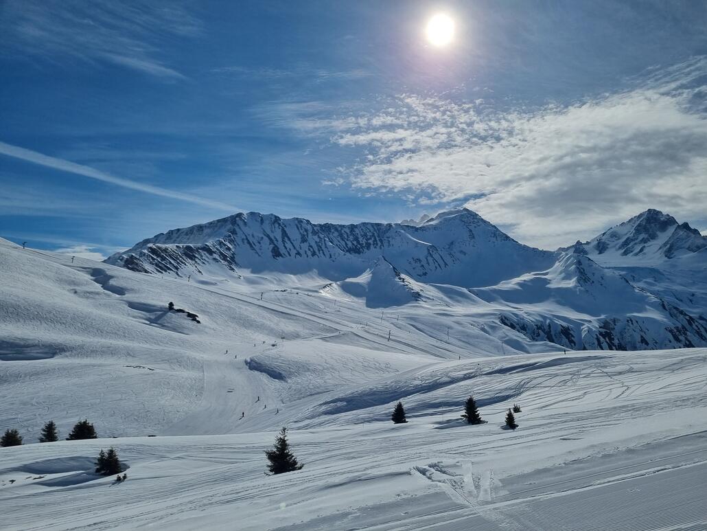 Schöne Geländekammer am Plan des Reines Schlepper