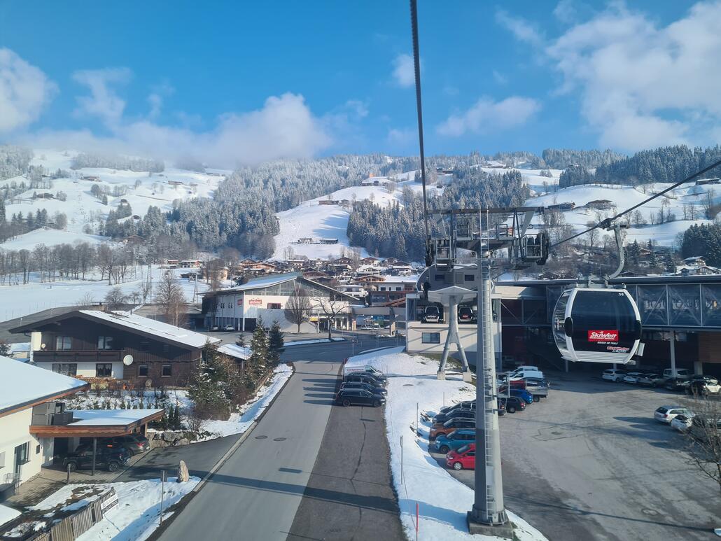 Start mit der Skiweltbahn