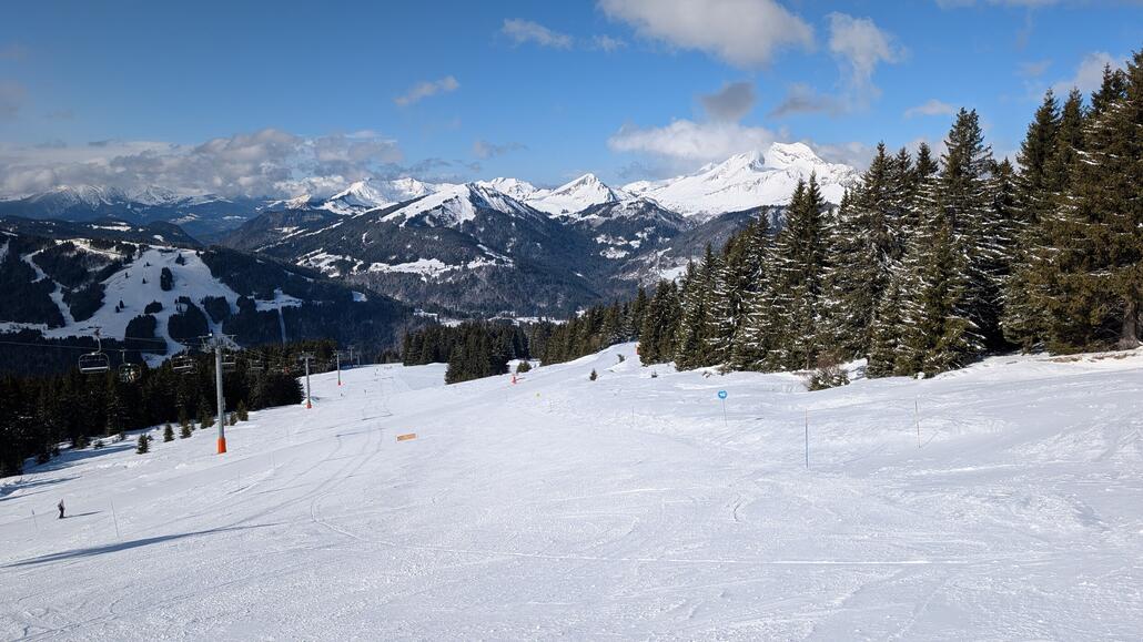 Auf dem Weg nach Morzine, inzwischen Kaiserwetter!