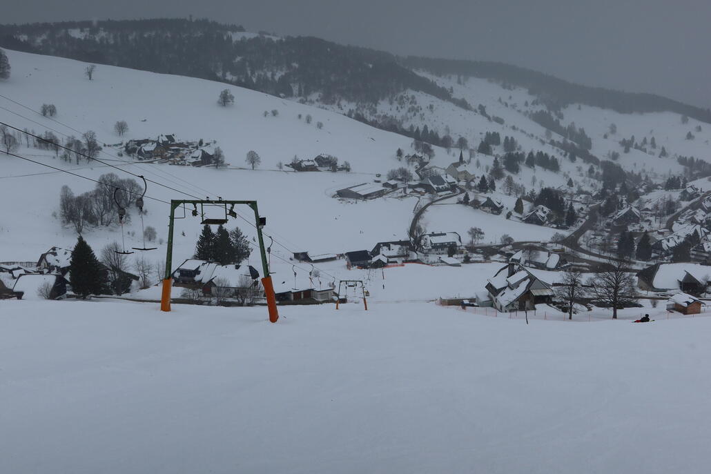 Schneefall ab Mittag, der Poche Lift hatte leider technische Probleme und stand mehrmals länger