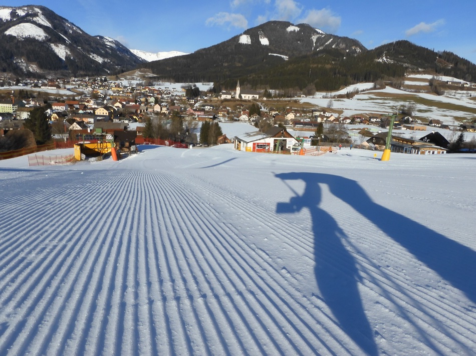 comp_20FrischePisteUm1030.jpg