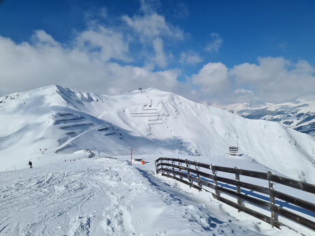Blick zum Westgipfel