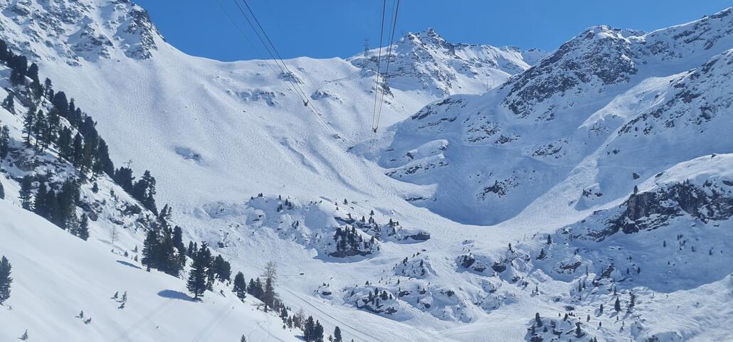 Buckelwände en Masse