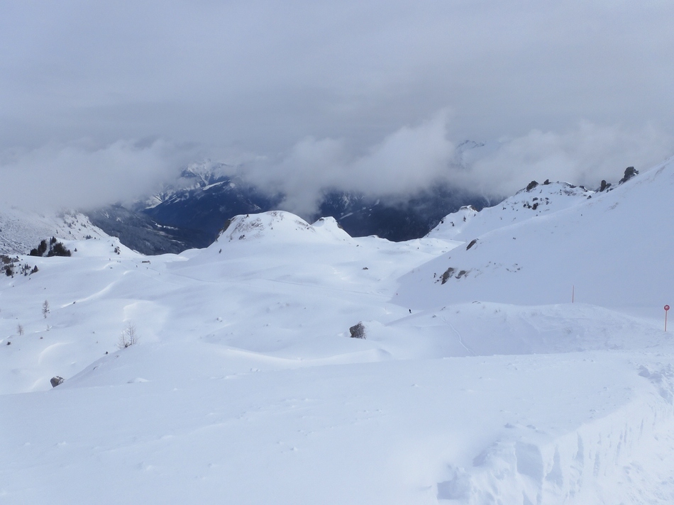 Die Wolken hängen tief. Noch sind wir nicht im Nebel.
