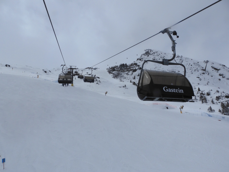 Zurück auf der Schlossalm. Bergfahrt mit der 4KSB Sendleiten