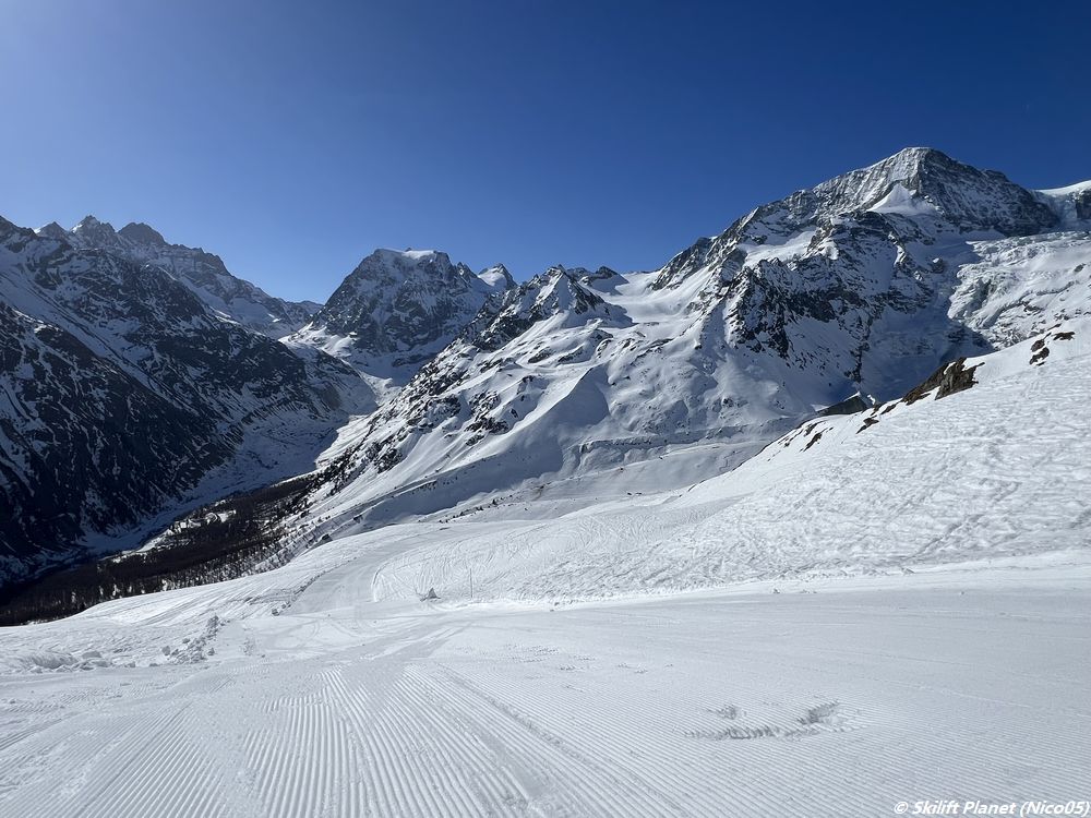 Schwarze Piste Le Col