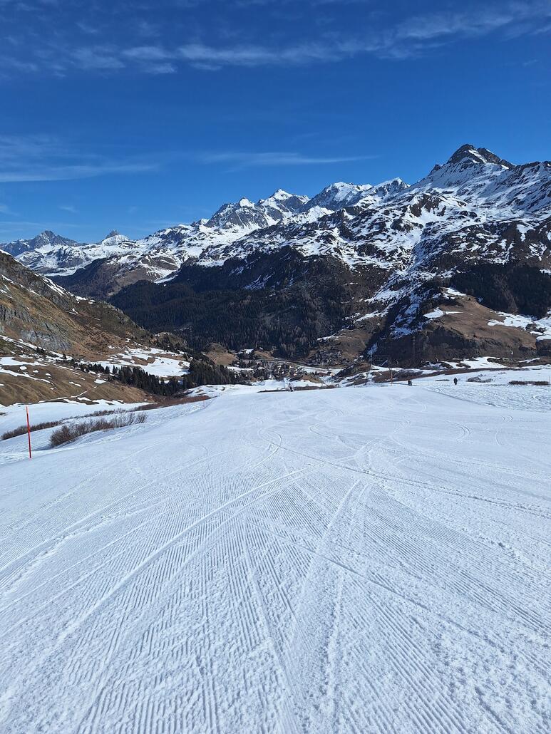 Rote Piste 9 - Rennpiste
