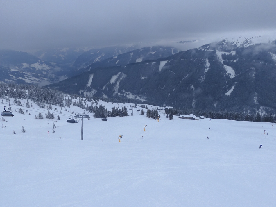 Nach einer Fahrt mit dem Schattbergexpress geht es weiter zum Limberg-8er