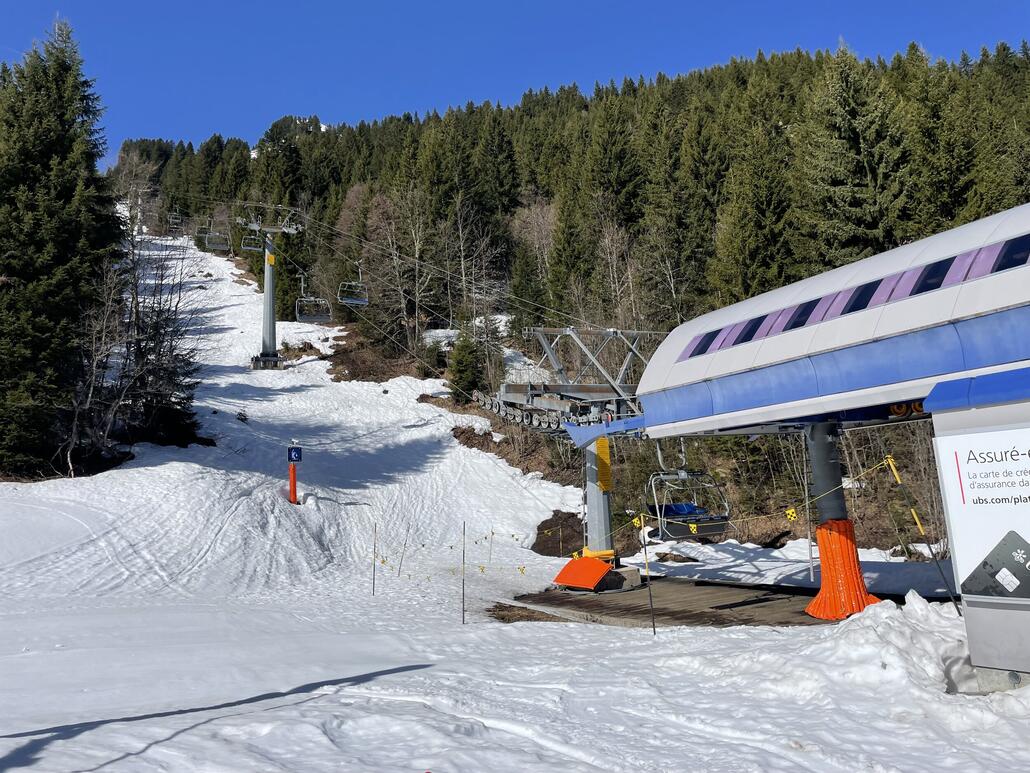 Dafür hier viel weniger Leute