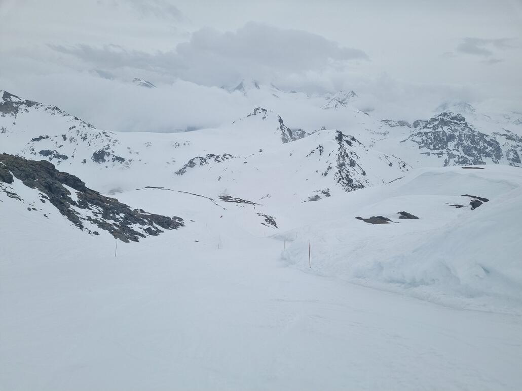 Auch die Piste gut wie so oft. Panorama heute leider eingeschränkt