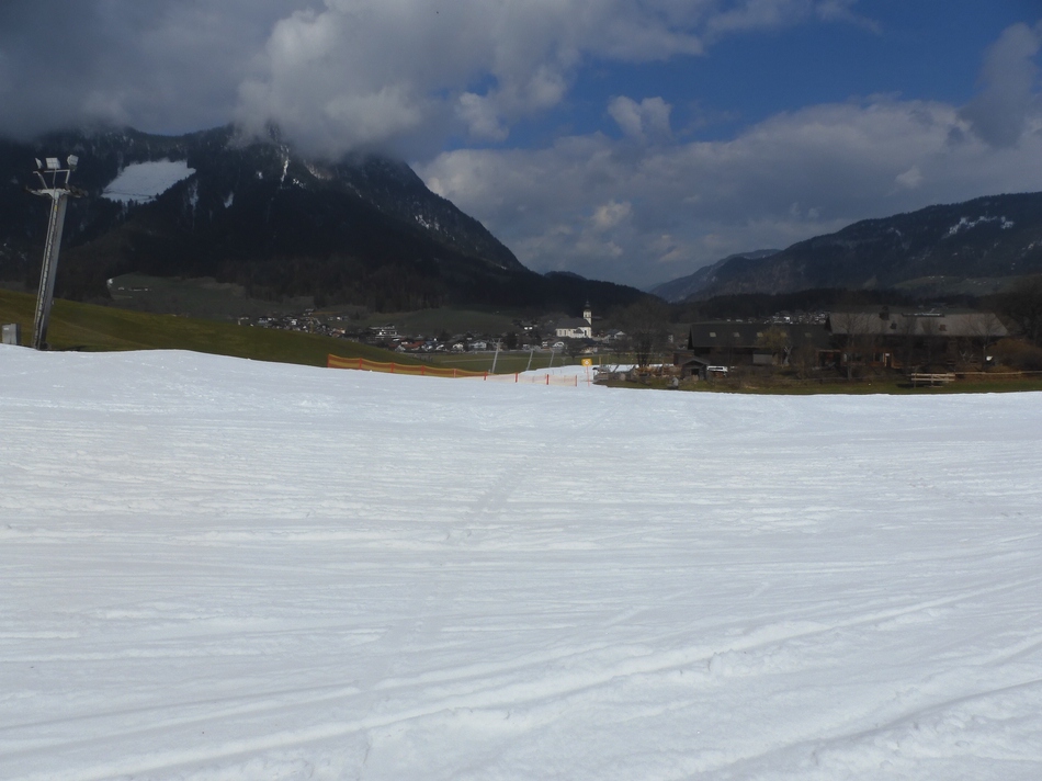 Abfahrt nach Söll. Mit der Gondelbahn Hexenwasser geht es weiter.