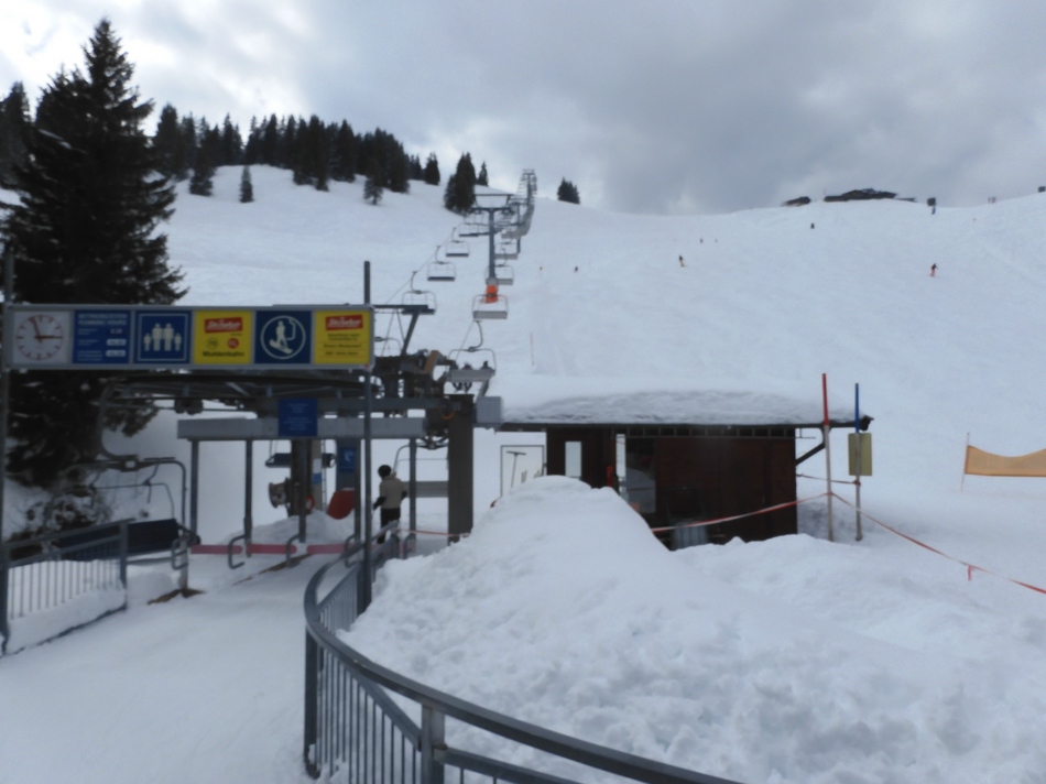 Hier haben wir die 4SB Muldenbahn