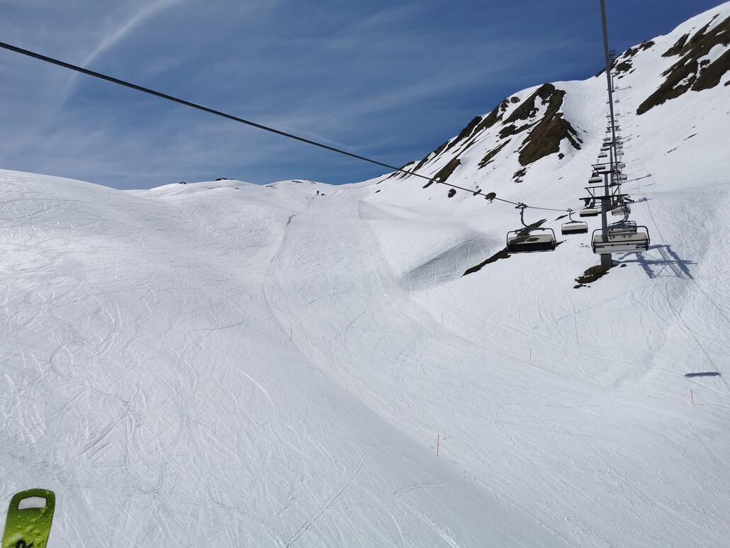 14. Nachmittags hier schon deutlich sulziger, aber trotzdem schön zu fahren.