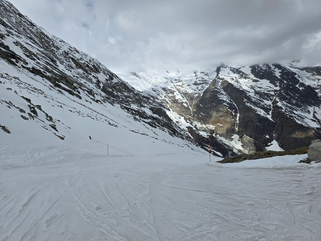 Plattjen nach drm Mittag, die Sonne drückt durch und die Bodensicht ist wieder gut.