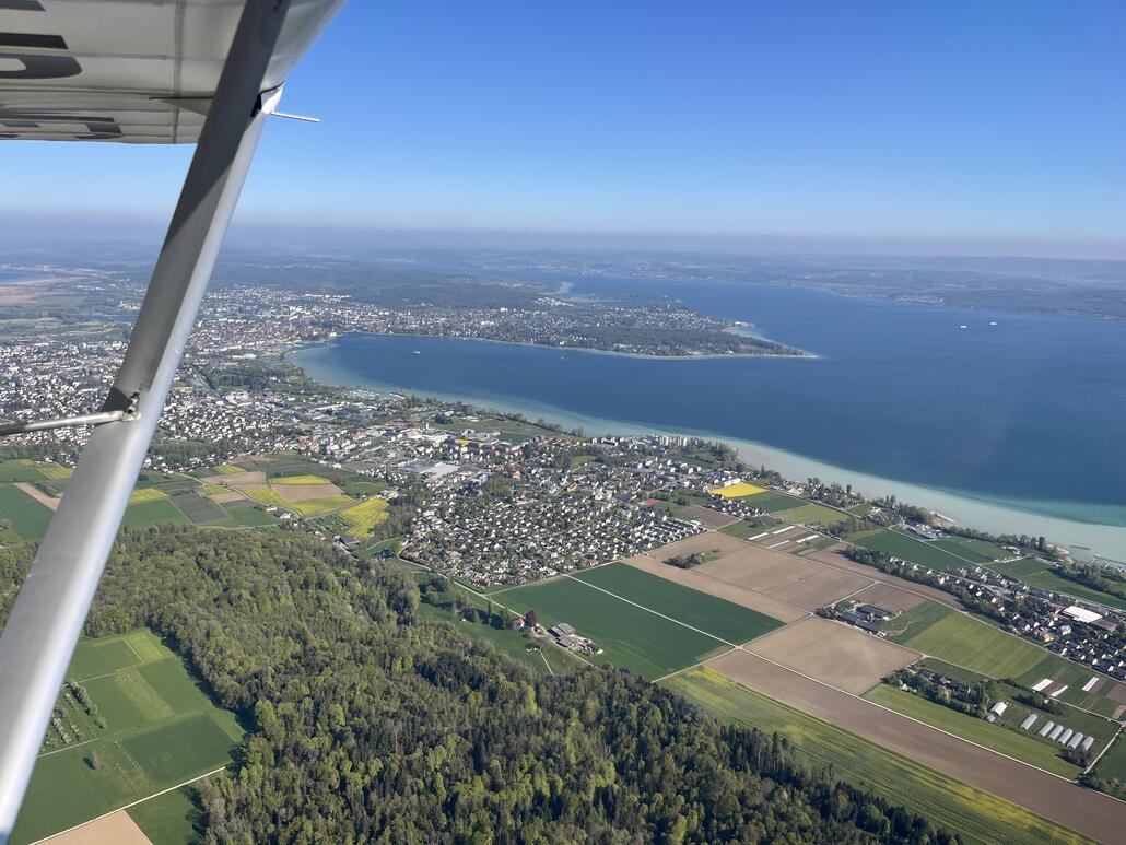 Nach rund 35min Flug erreichen wir den Bodensee