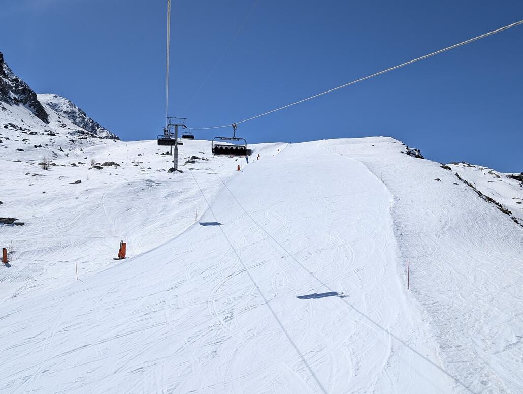 Curtinella gegen Mittag, perfekt aufgefirnt
