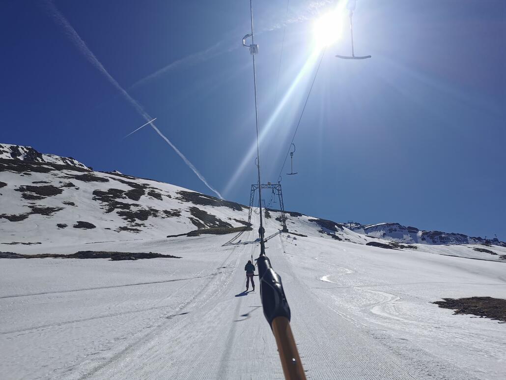 8. Die zweite Beschäftigungsanlage hier, ist dieser Schlepplift. Wer mehr will, muss wohl nach Ischgl. ;)