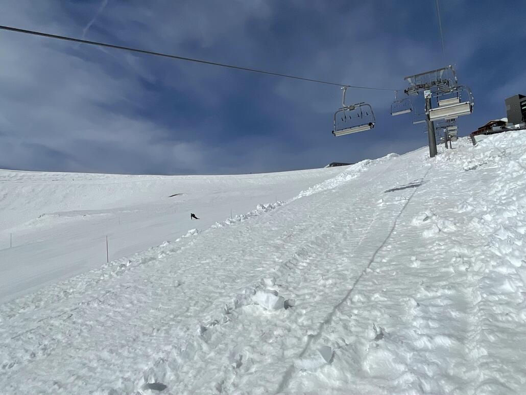 Der Ice-Express firnt gleich frühmorgens auf und ist super zu fahren, aber soooo lahm…