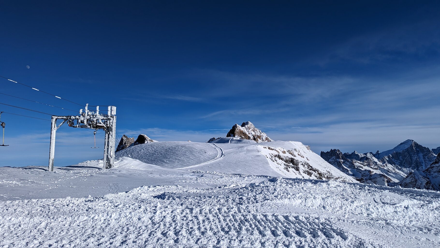 Wow! Blick vom Dome de la Lauze nach la Grave!