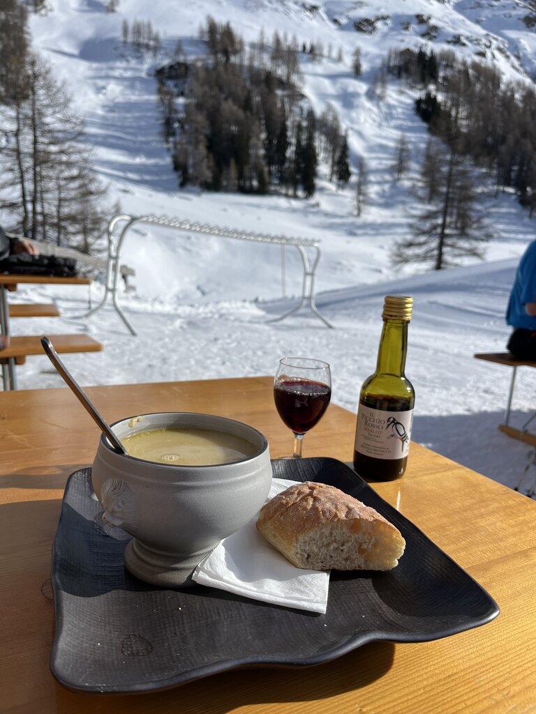 2024-01-24 11.54.10.jpg