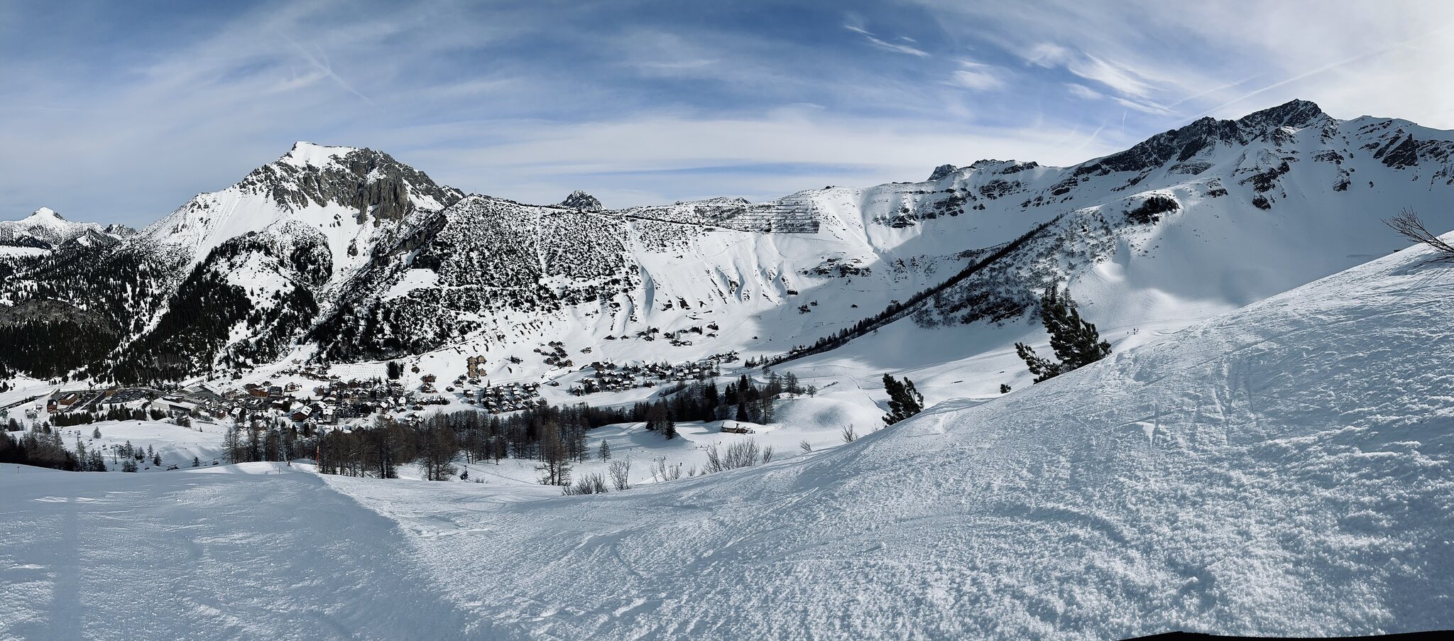 Blick auf Malbun und das Skigebiet.