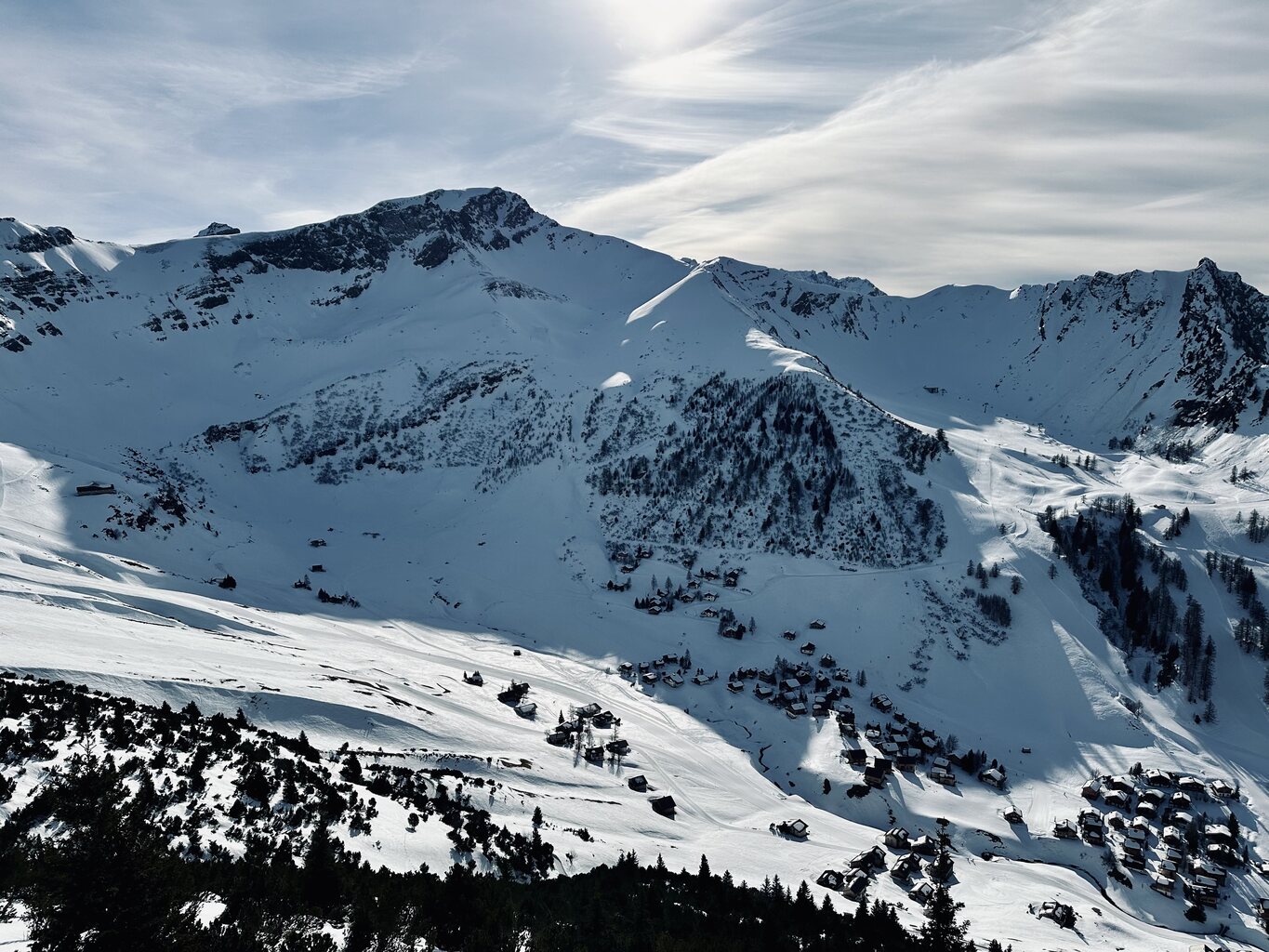 Blick auf Malbun aus der Sareis Sesselbahn.