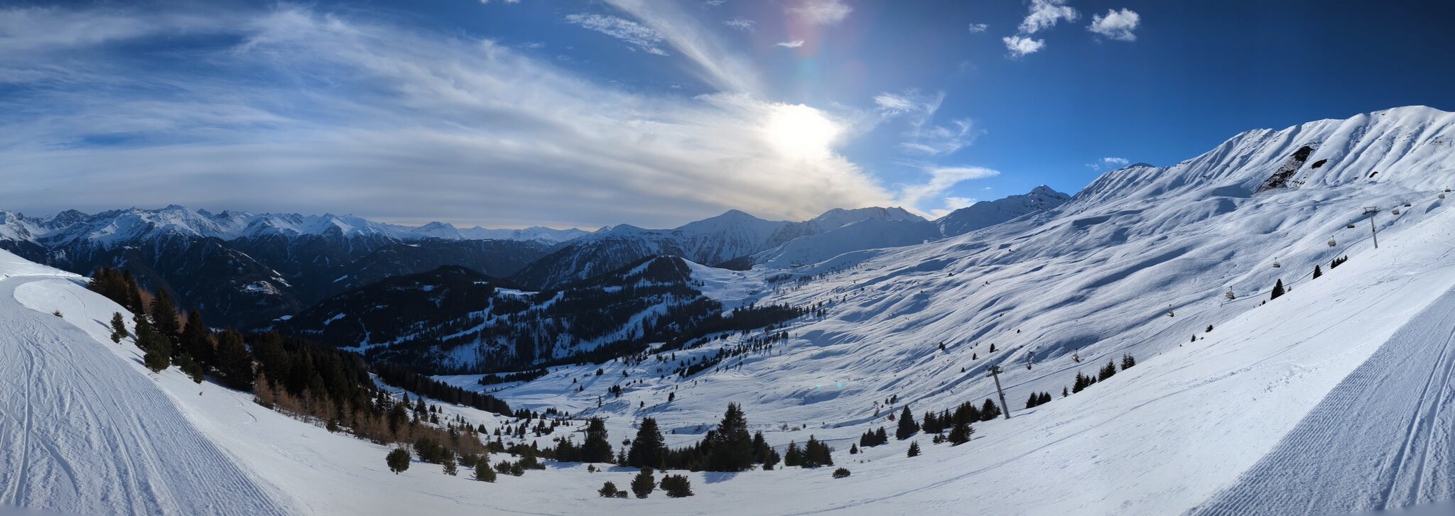 Sonnig am Nachmittag vom Sattel aus