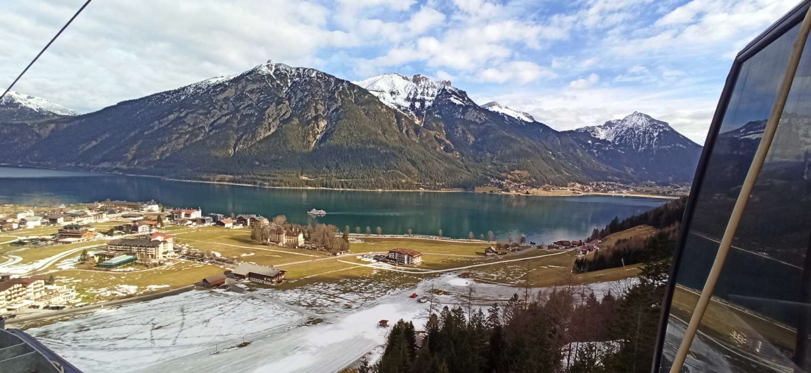 erster Seitenblick auf den Achensee