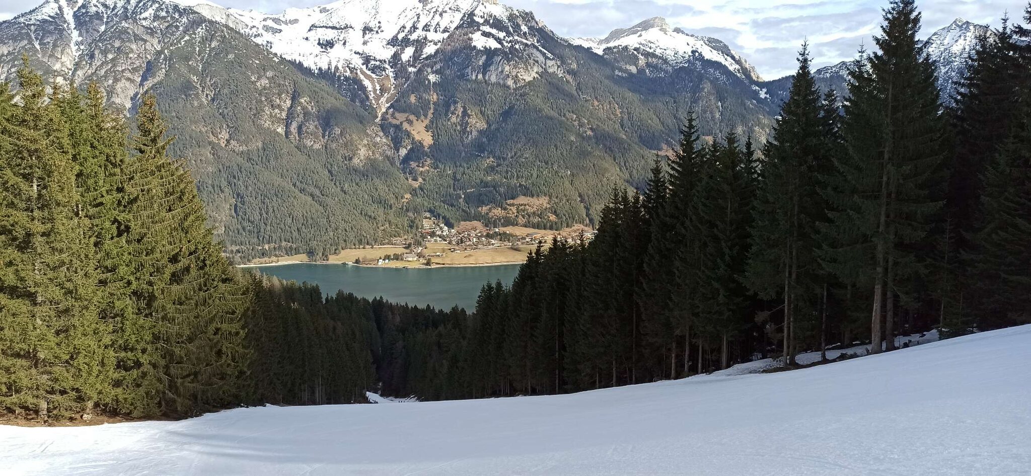 die schattige 6 mit Seeblick